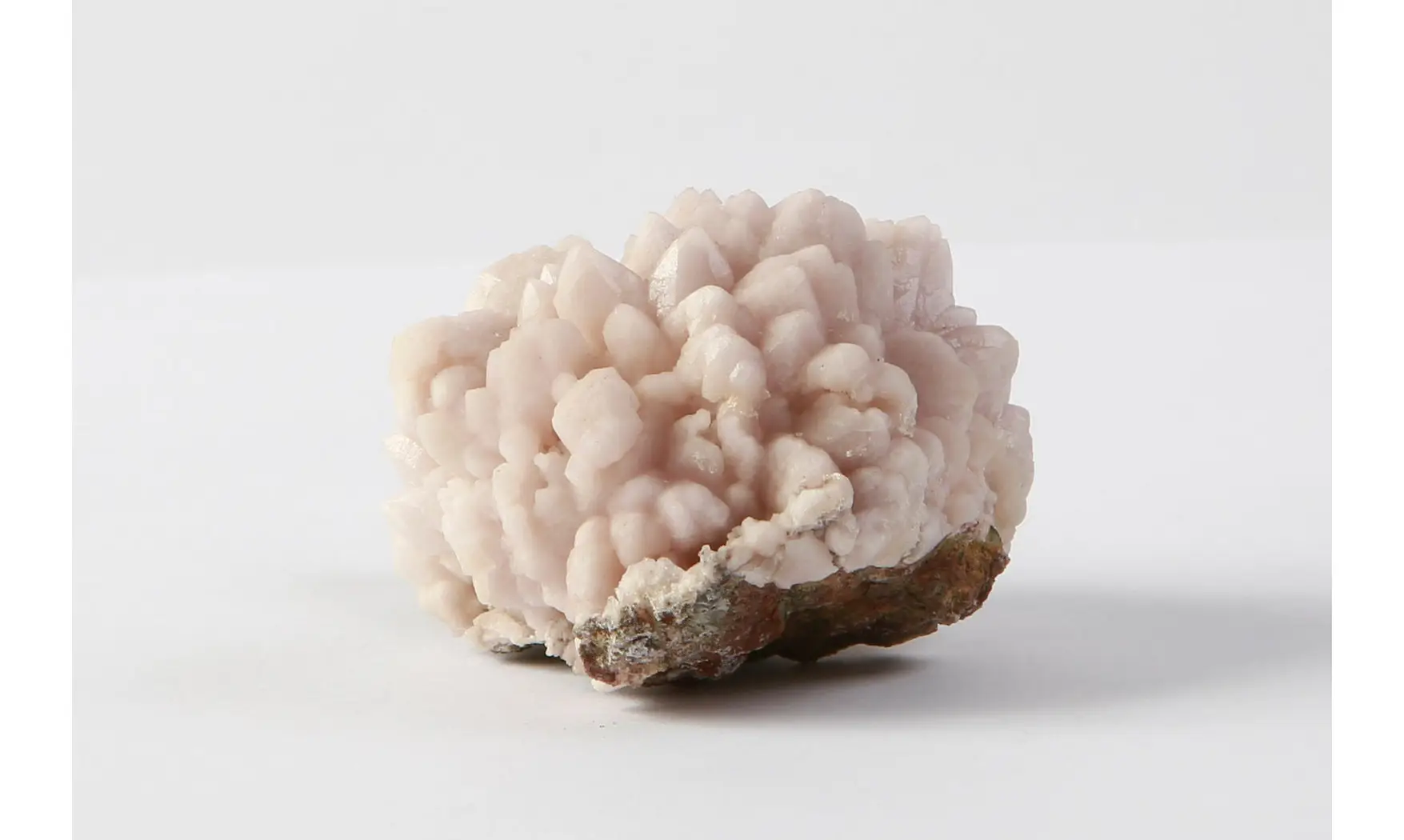 Pink quartz cristals