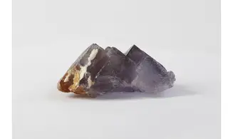 Fluorine fluorite violet