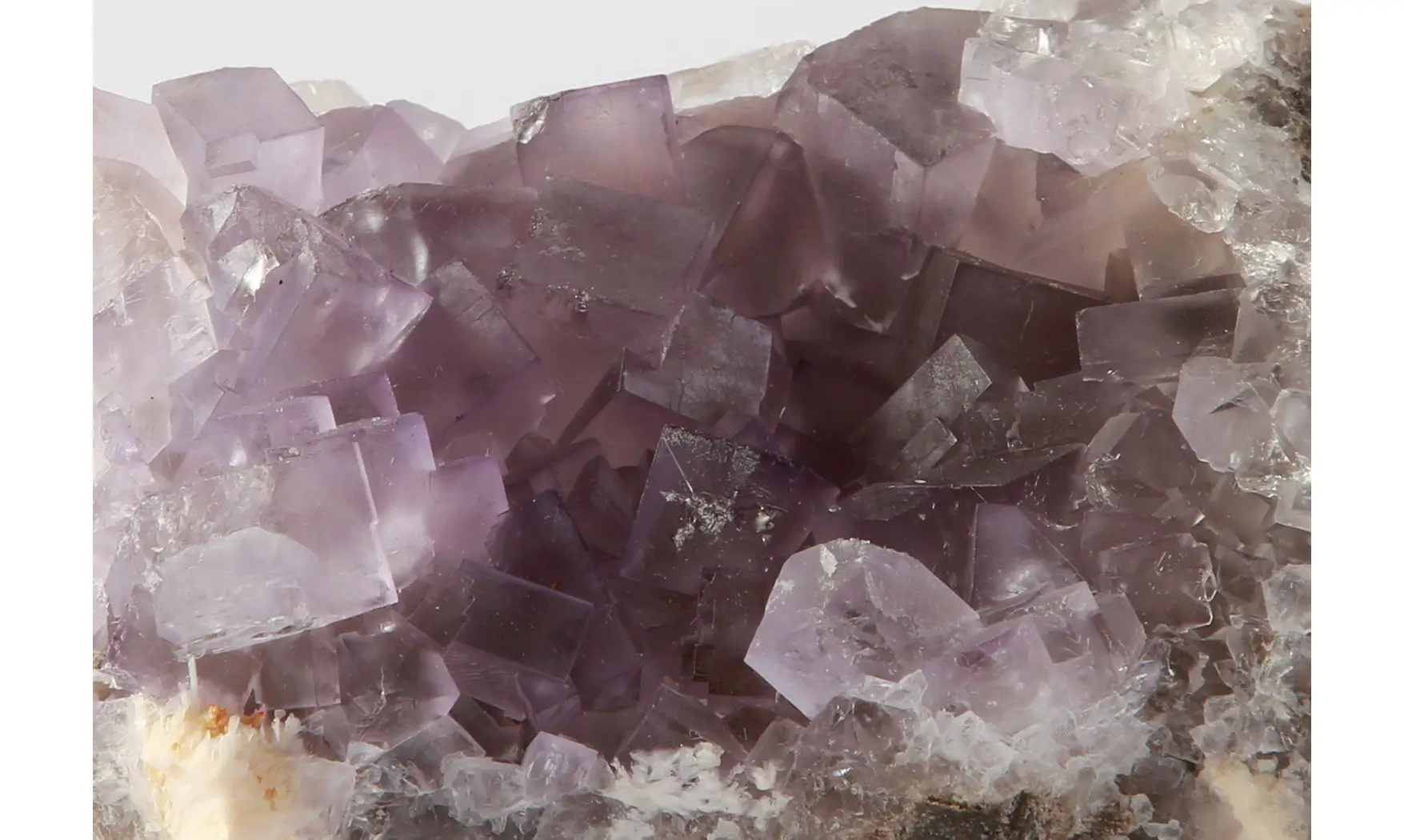 Fluorine fluorite violet
