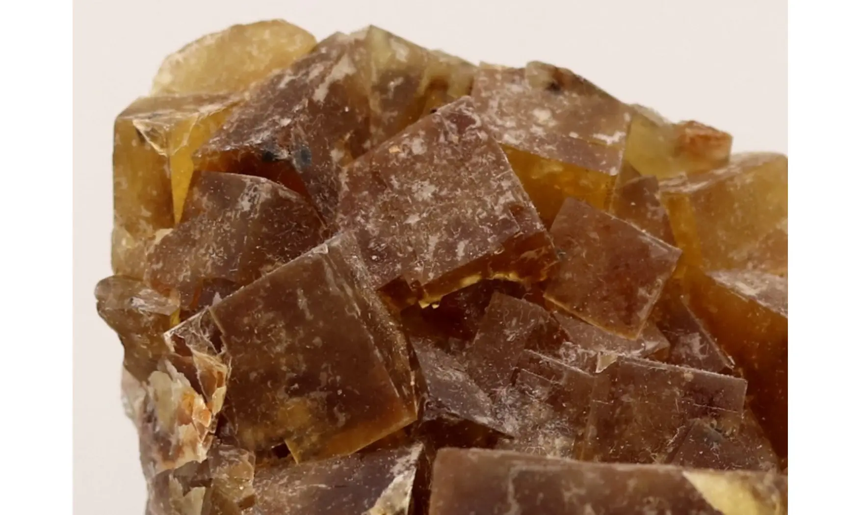 Fluorine fluorite jaune