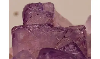 Fluorine fluorite violet