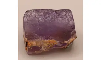 Fluorine fluorite violet