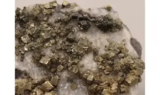 Pyrite sur quartz