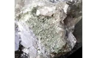 Quartz chloriteux Crystal