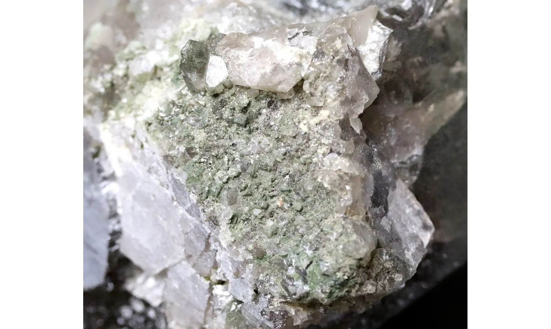 Quartz chloriteux Crystal